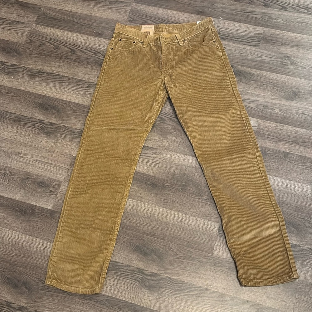 Levis corduroy 29x30 pants NWT